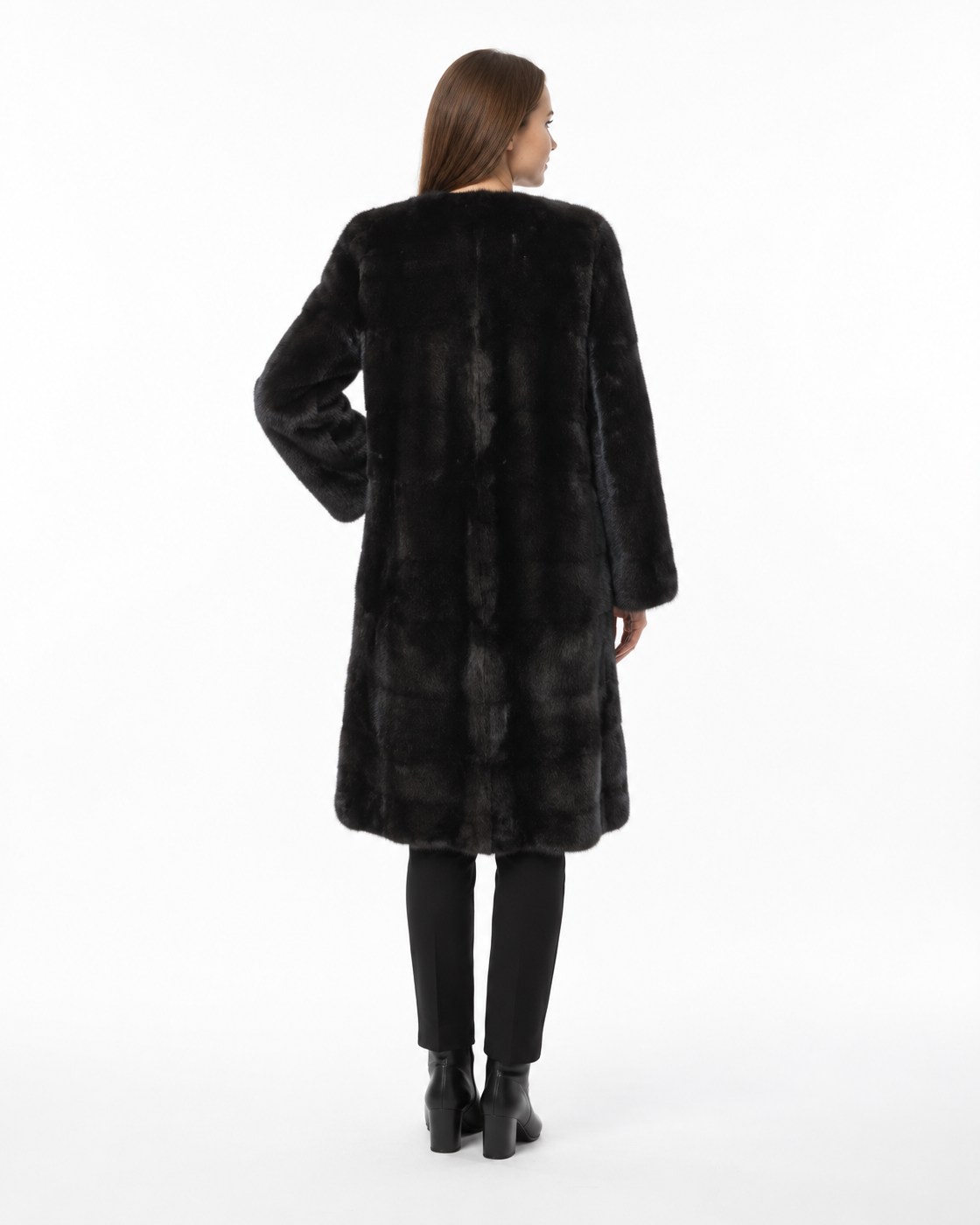 Шуба из меха норки ИПМ-Louise (черный 46)